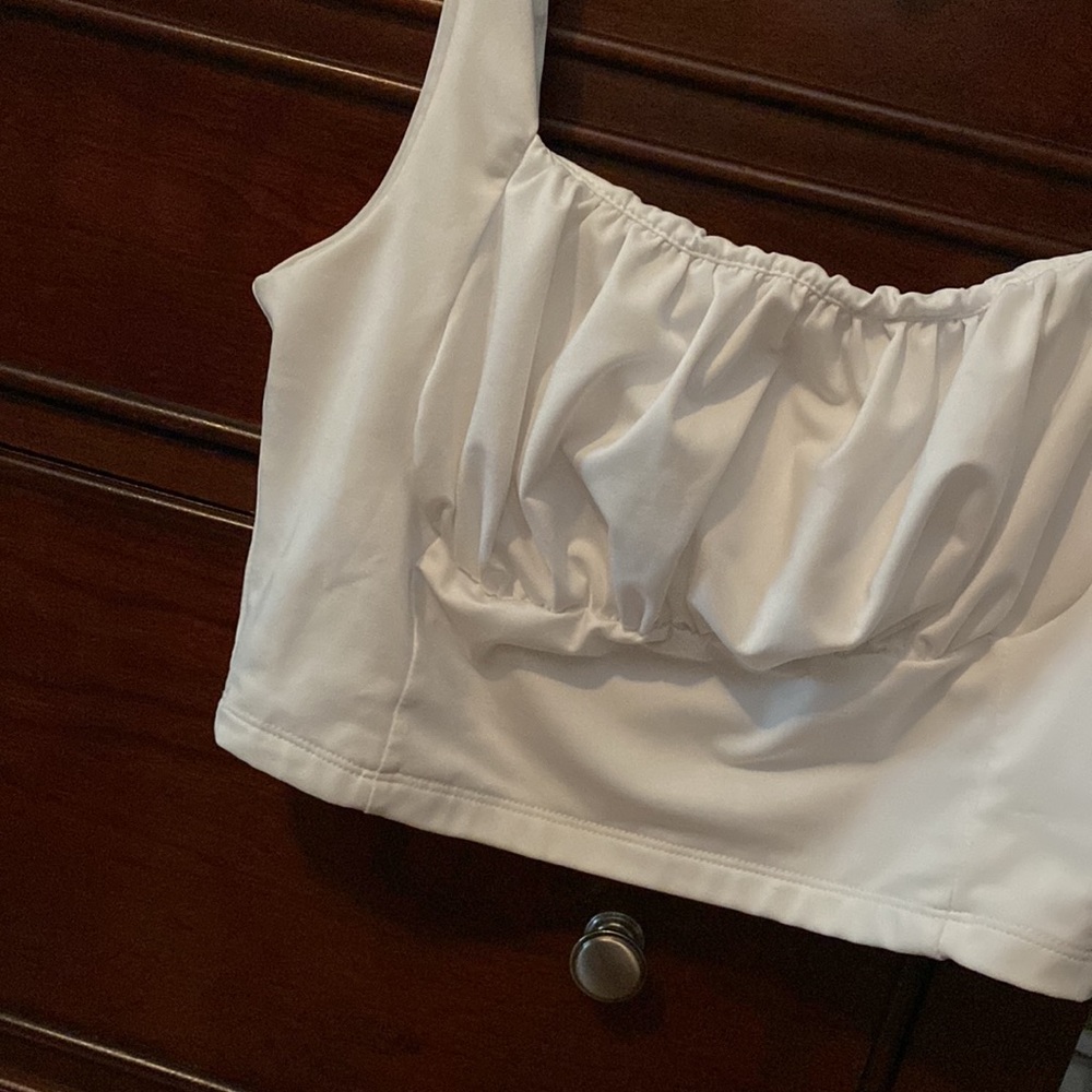 White Ruched Bust Crop Top - Picture 5 of 6